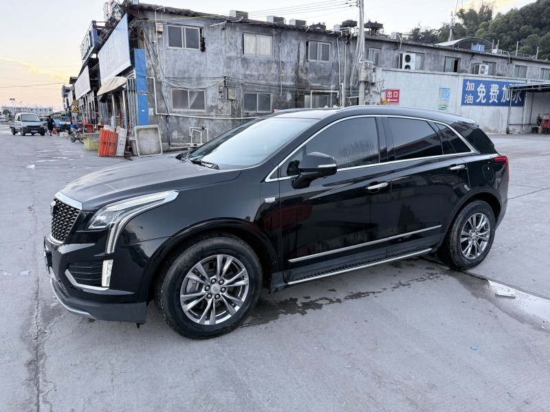 潮州20年凯迪拉克XT52