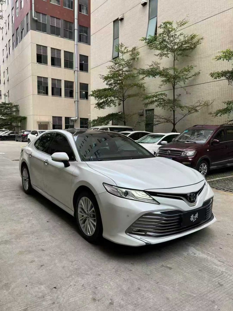 佛山18年丰田凯美瑞2
