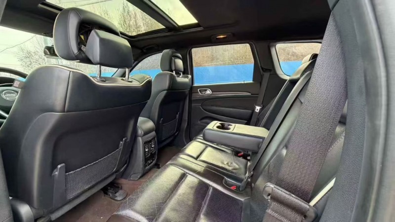 烟台17年Jeep大切诺基5