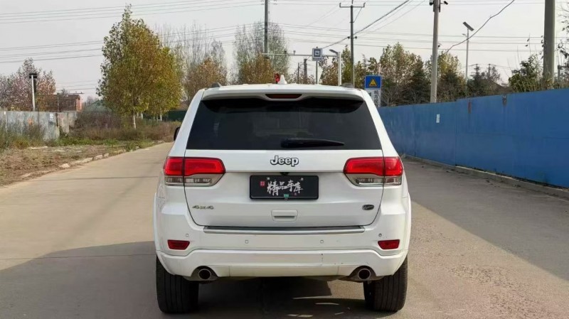 烟台17年Jeep大切诺基9