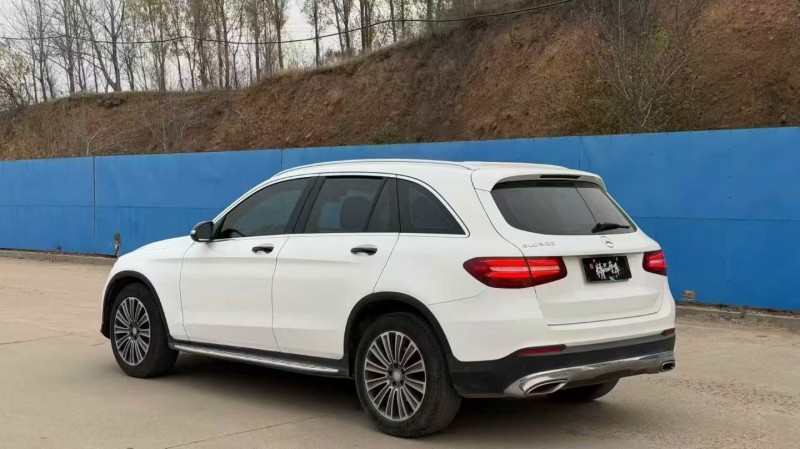 青岛16年奔驰GLC7