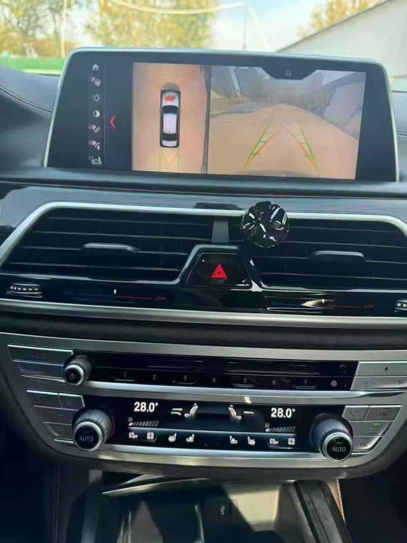 青岛17年宝马7系7