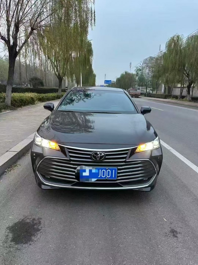 淄博21年丰田亚洲龙1