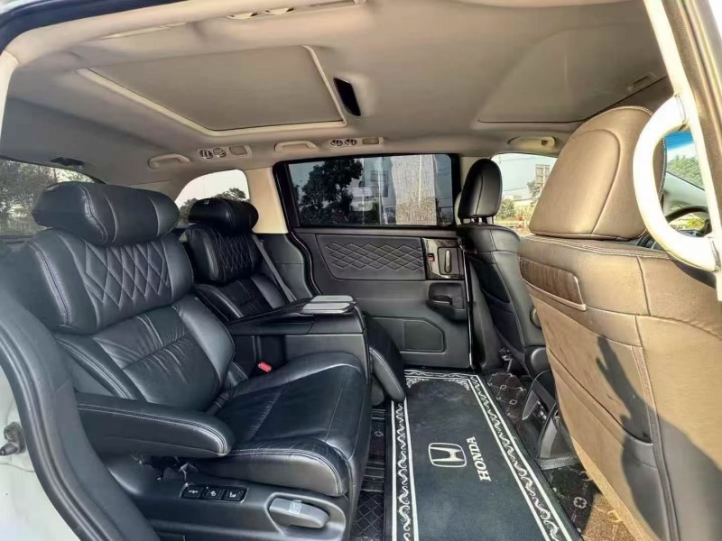 连云港21年本田艾力绅6