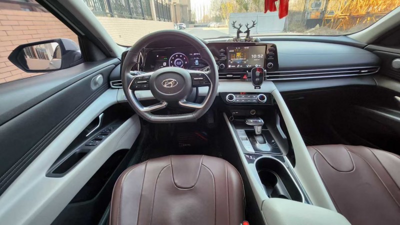 沧州21年现代伊兰特7