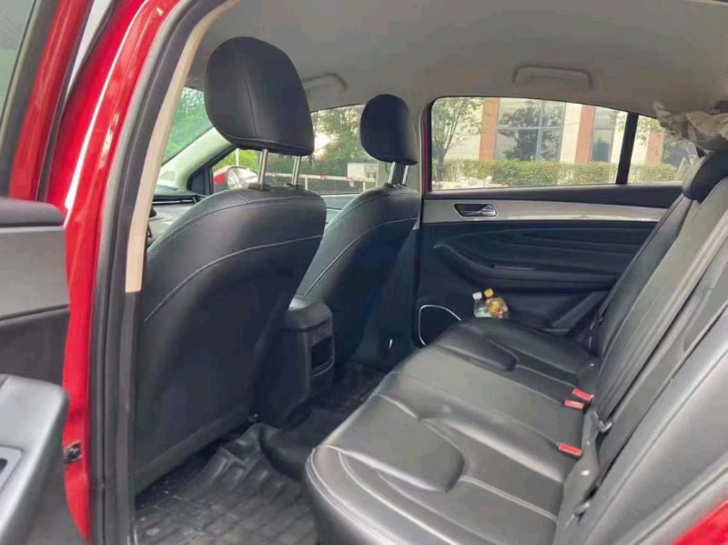 广州20年奇瑞艾瑞泽6