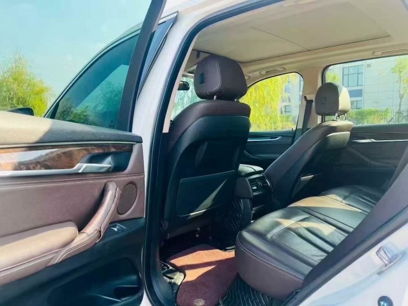 枣庄17年宝马X54