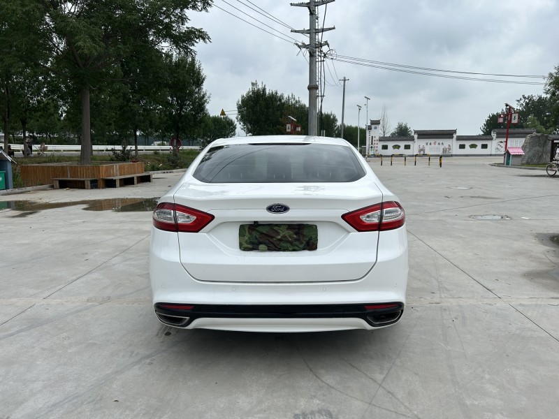 徐州15年福特蒙迪欧9