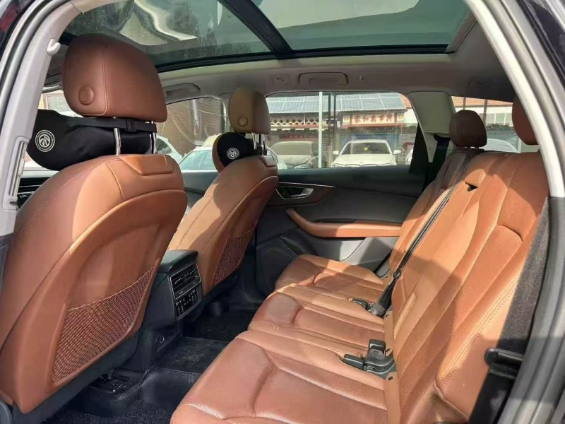 淄博22年奥迪Q75