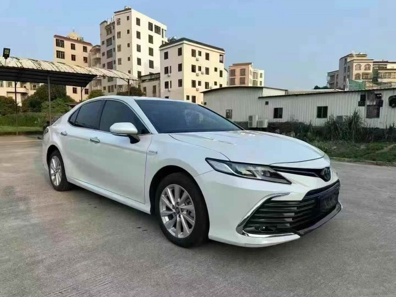 广州23年丰田凯美瑞2