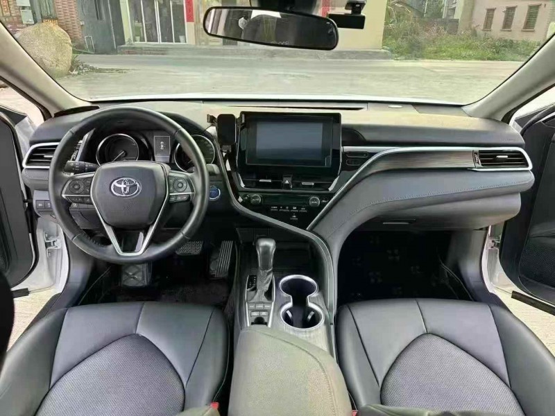 广州23年丰田凯美瑞5