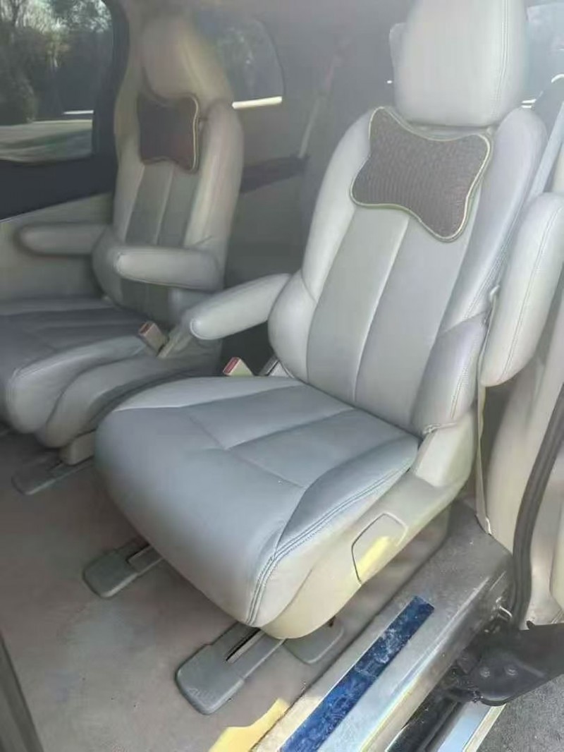 济宁15年别克GL82