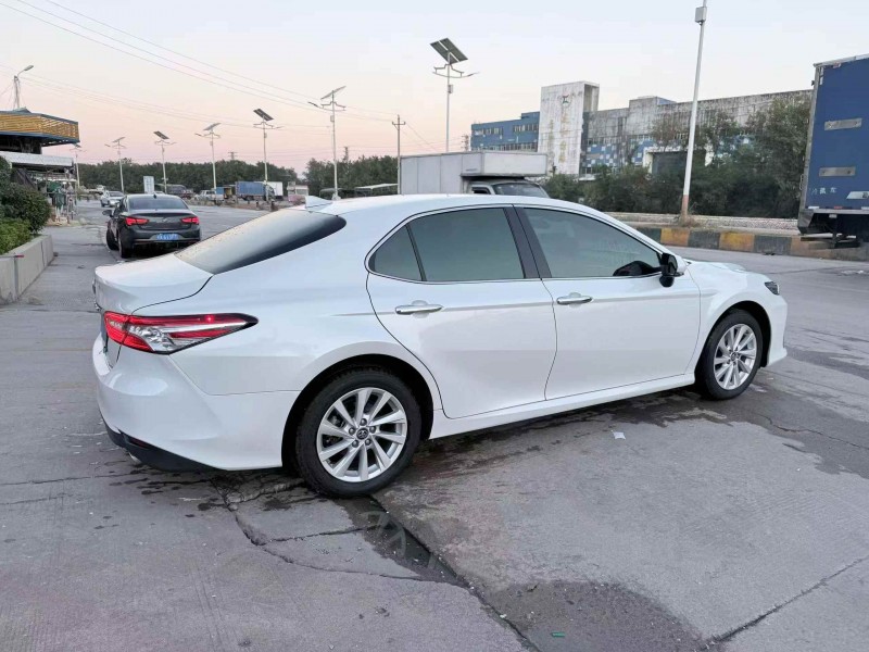 潮州23年丰田凯美瑞2