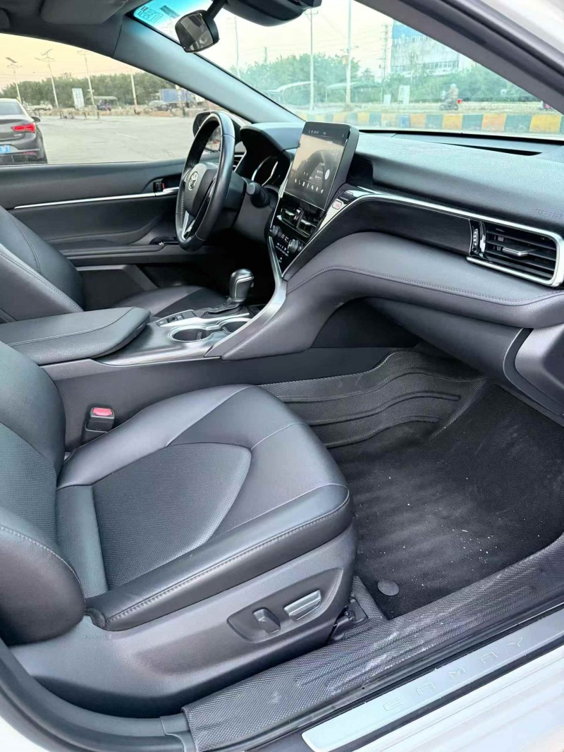 潮州23年丰田凯美瑞6