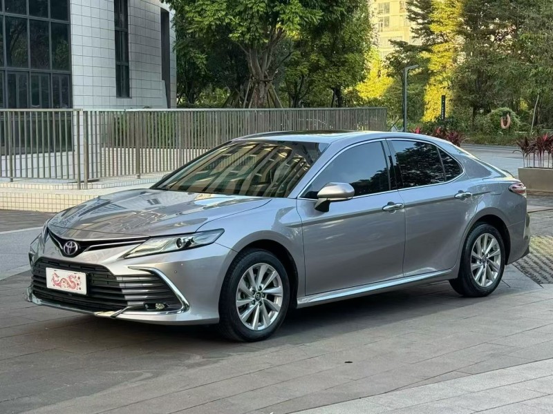 佛山23年丰田凯美瑞3