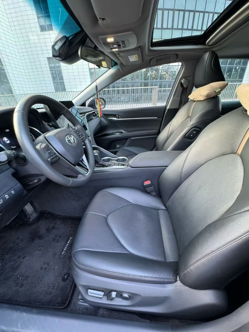 佛山23年丰田凯美瑞4