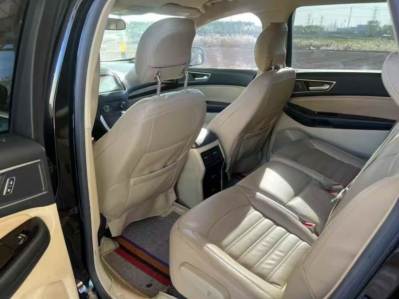 济宁18年福特锐界5