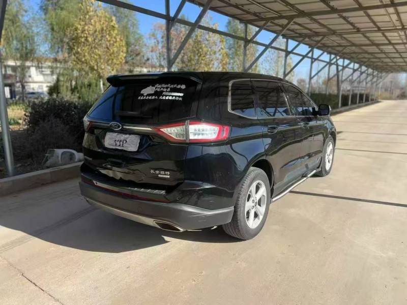 济宁18年福特锐界8