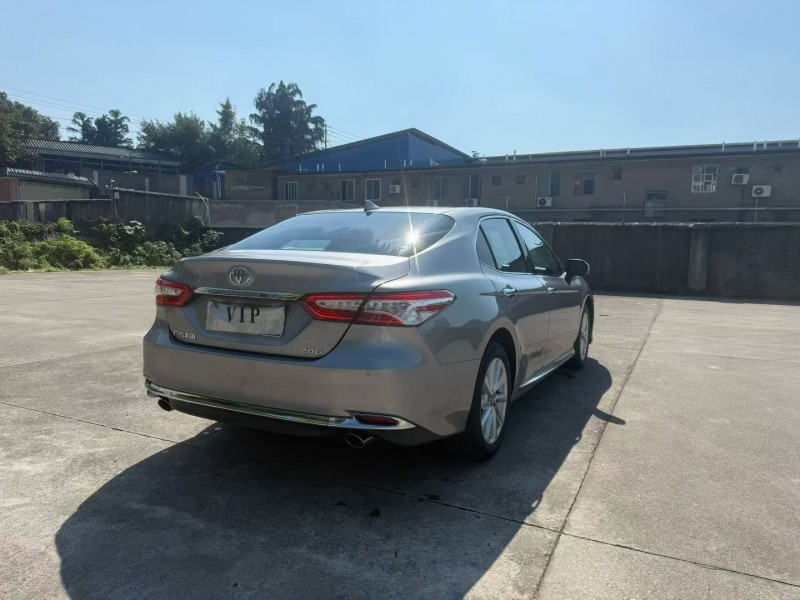 桂林23年丰田凯美瑞5