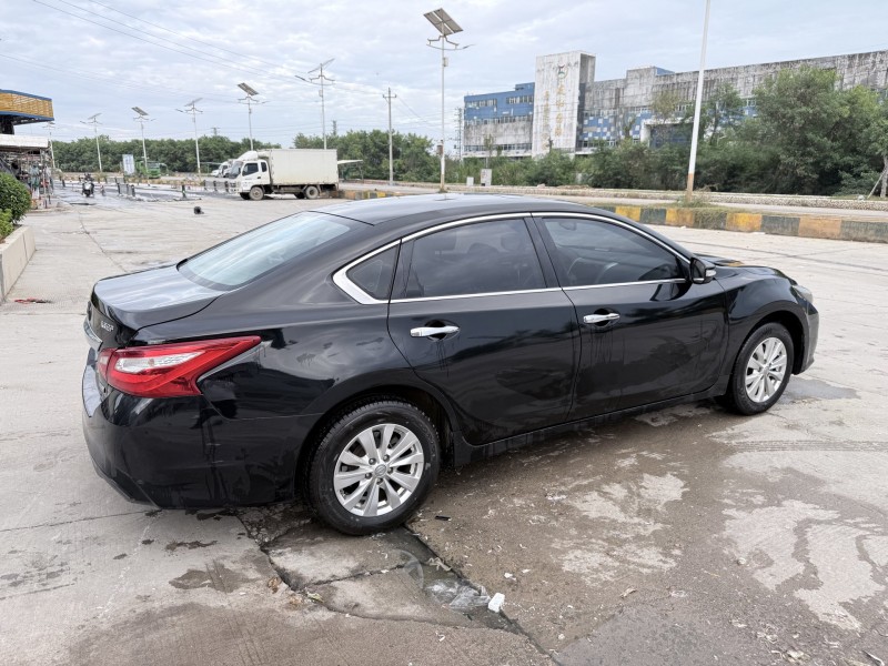 潮州19年日产天籁8