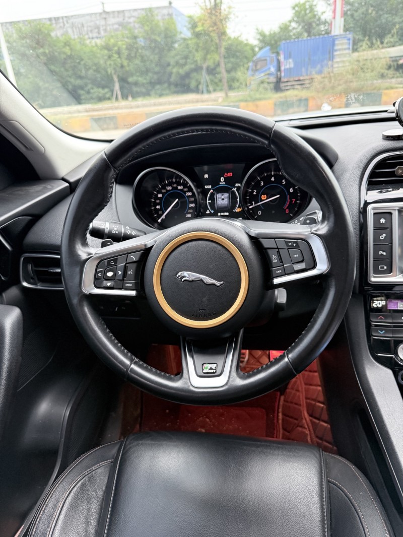 潮州18年捷豹F-PACE6