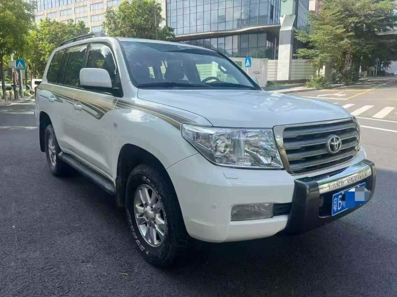深圳10年丰田兰德酷路泽2