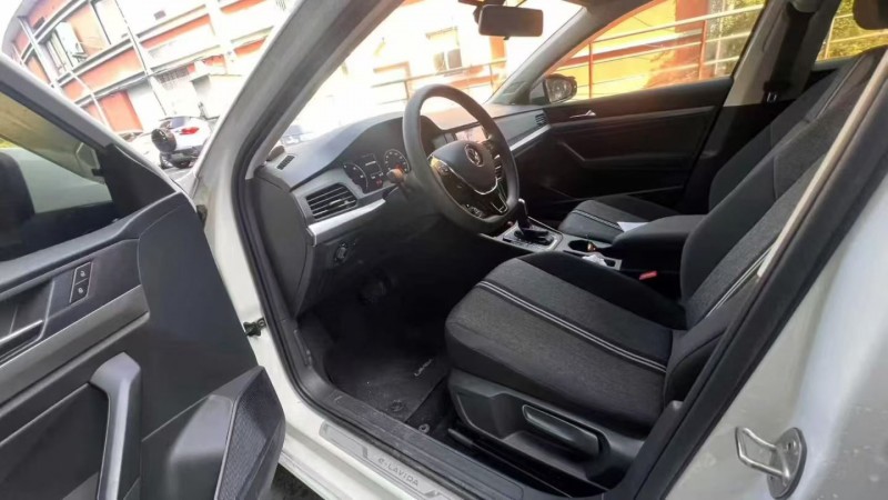 嘉兴21年大众朗逸4