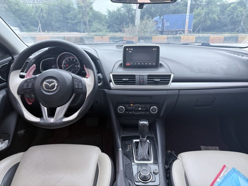 潮州14年马自达昂克赛拉5