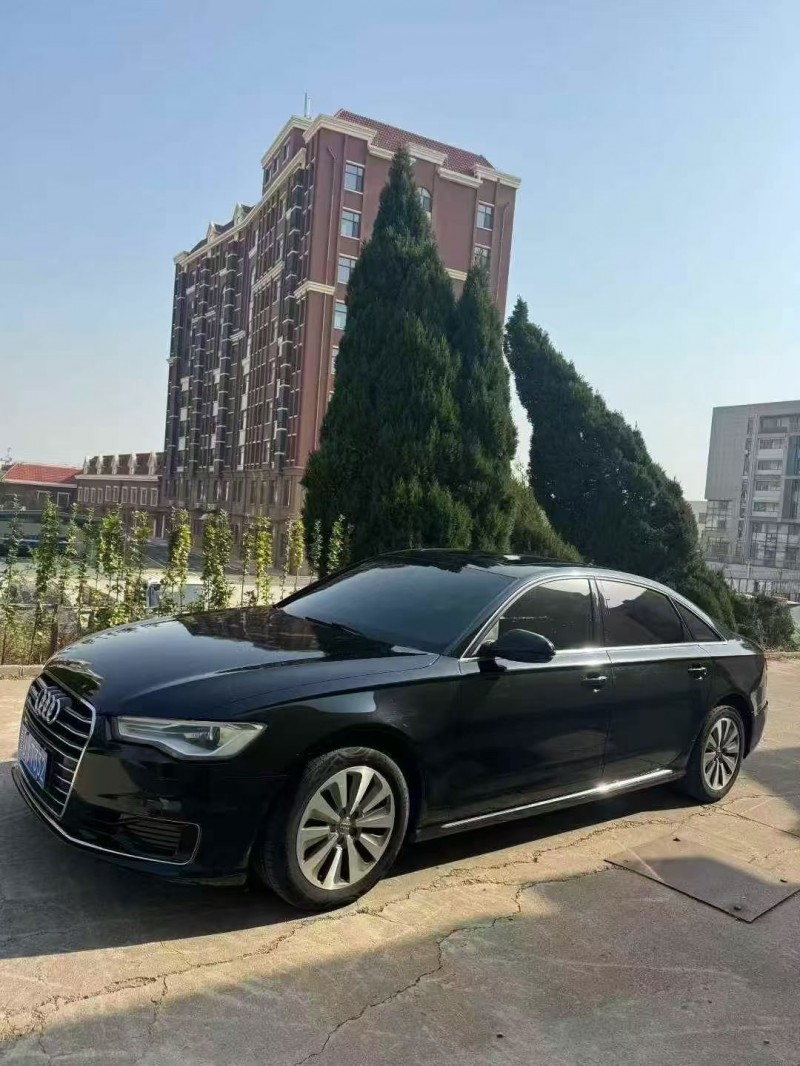 济宁16年奥迪A6L2