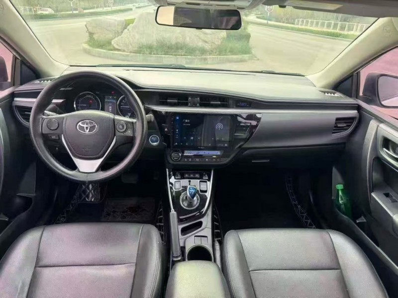 枣庄16年丰田雷凌5