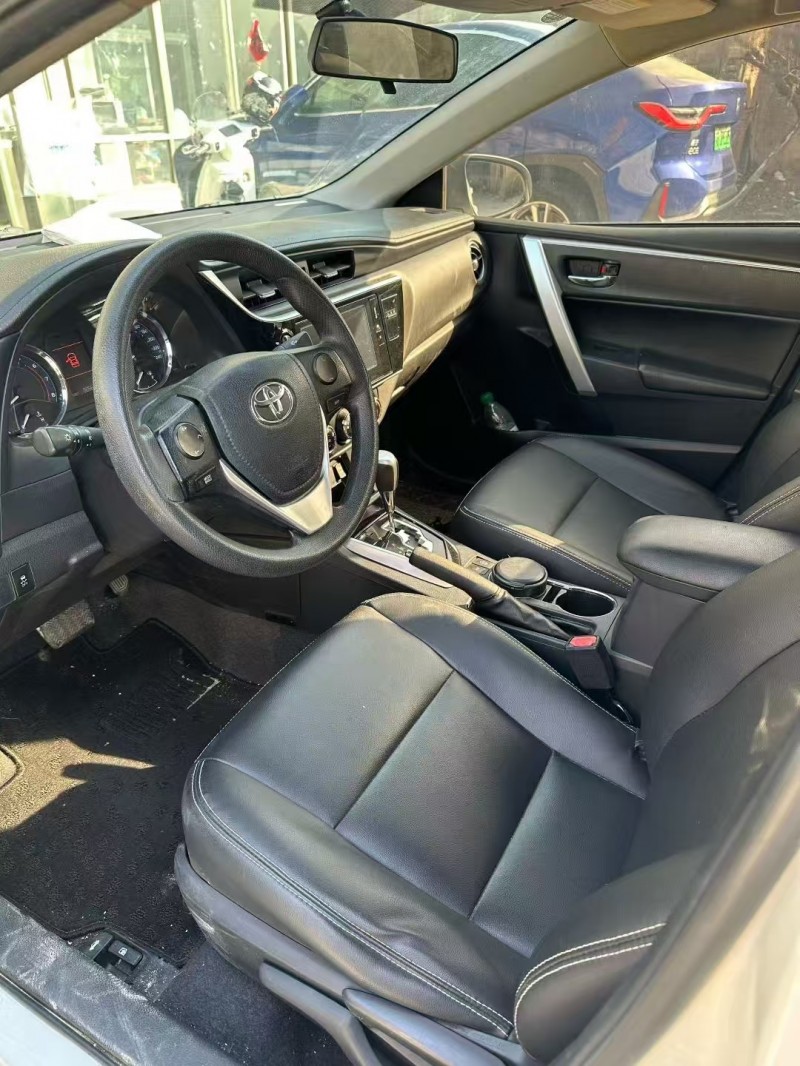 青岛17年丰田卡罗拉6