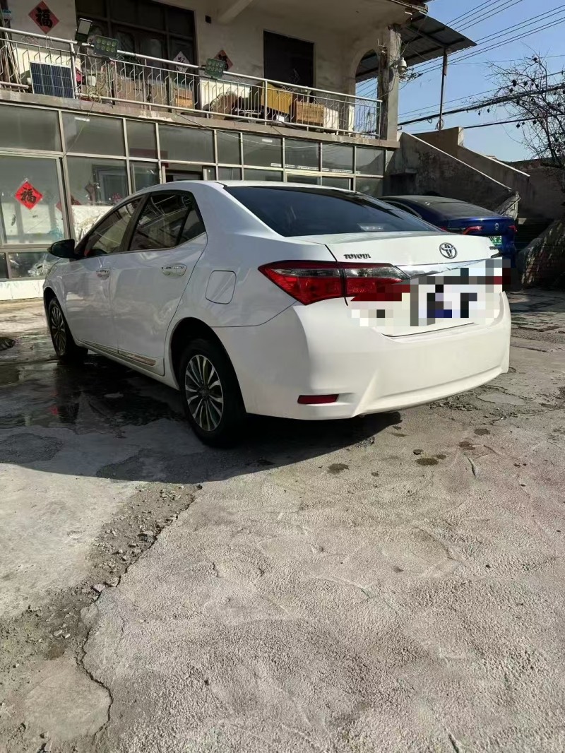 青岛17年丰田卡罗拉8