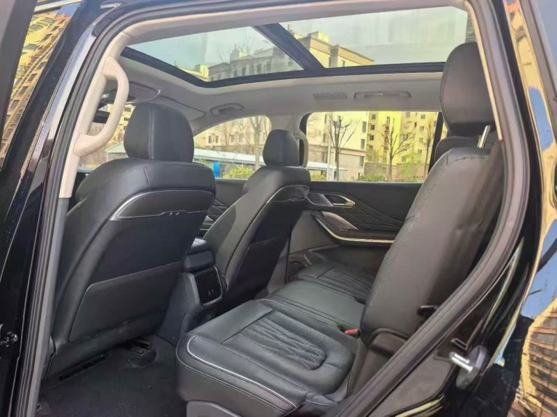 唐山25年红旗HS75