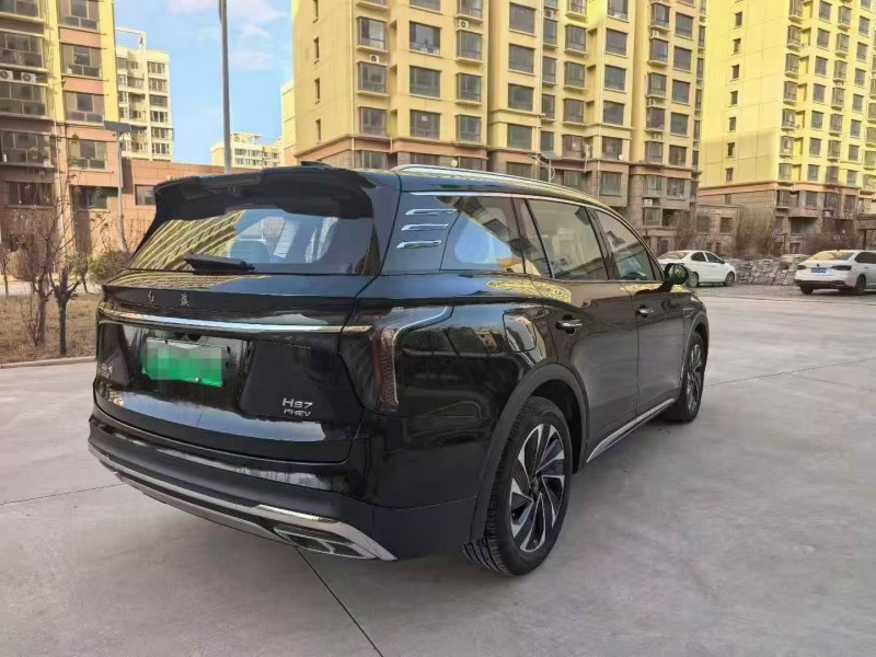 唐山25年红旗HS77