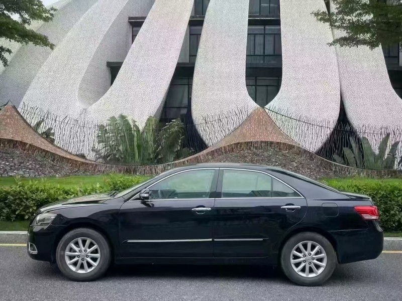 深圳14年丰田凯美瑞7