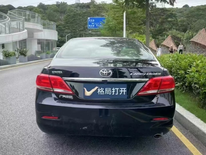 深圳14年丰田凯美瑞9