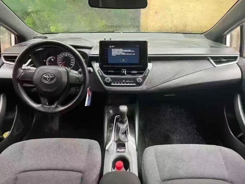 济南22年丰田雷凌5