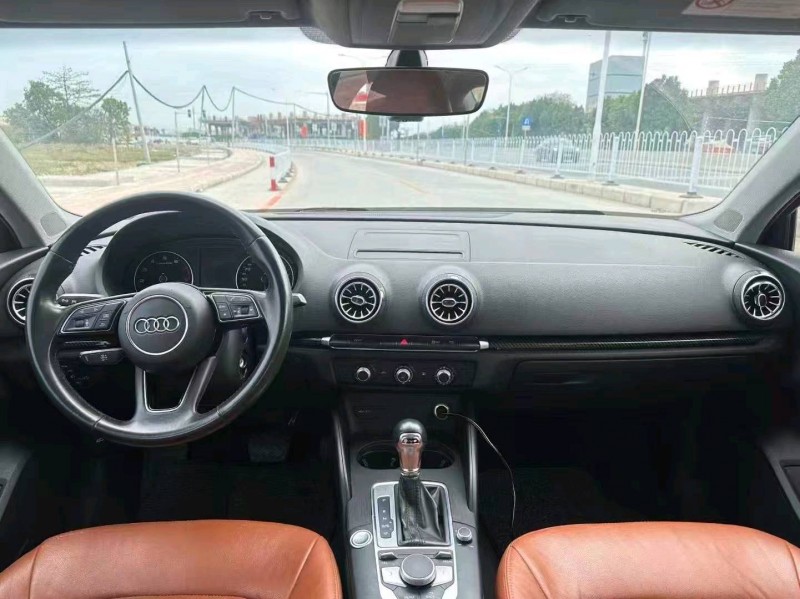 广州20年奥迪A35