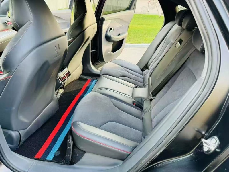 淄博21年极狐汽车阿尔法4