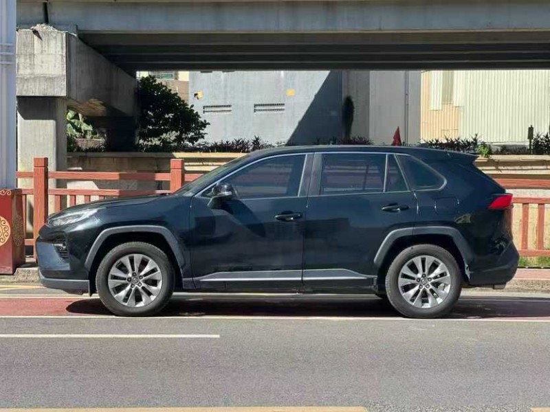 佛山20年丰田威兰达5