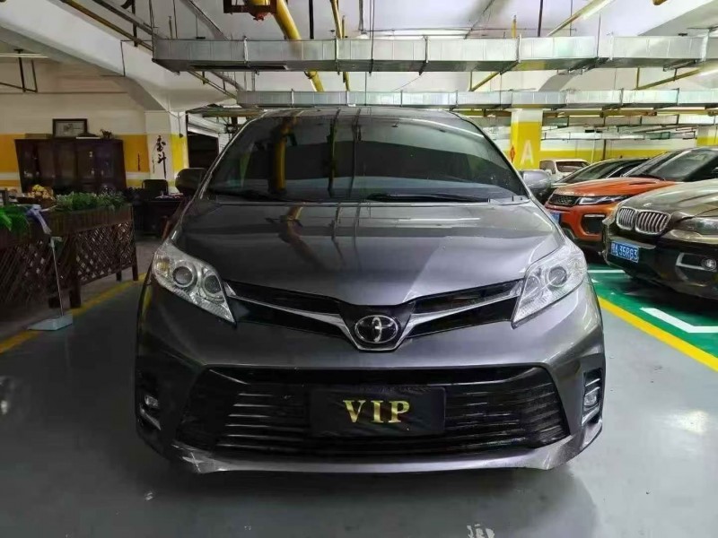 广州20年丰田塞纳1