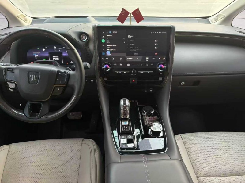 徐州24年丰田威尔法5