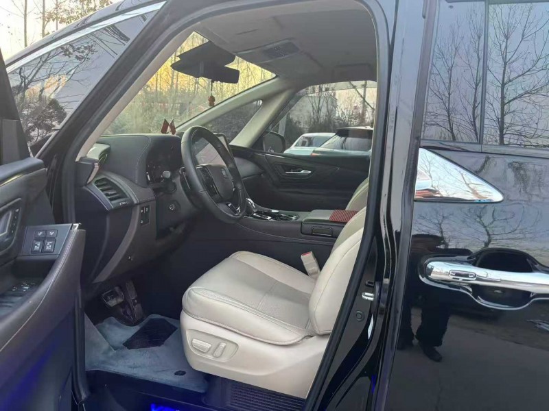 徐州24年丰田威尔法6