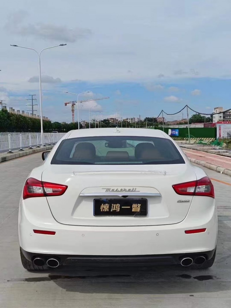 深圳15年玛莎拉蒂Ghibli9