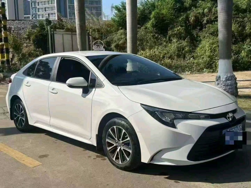 福州23年丰田雷凌7