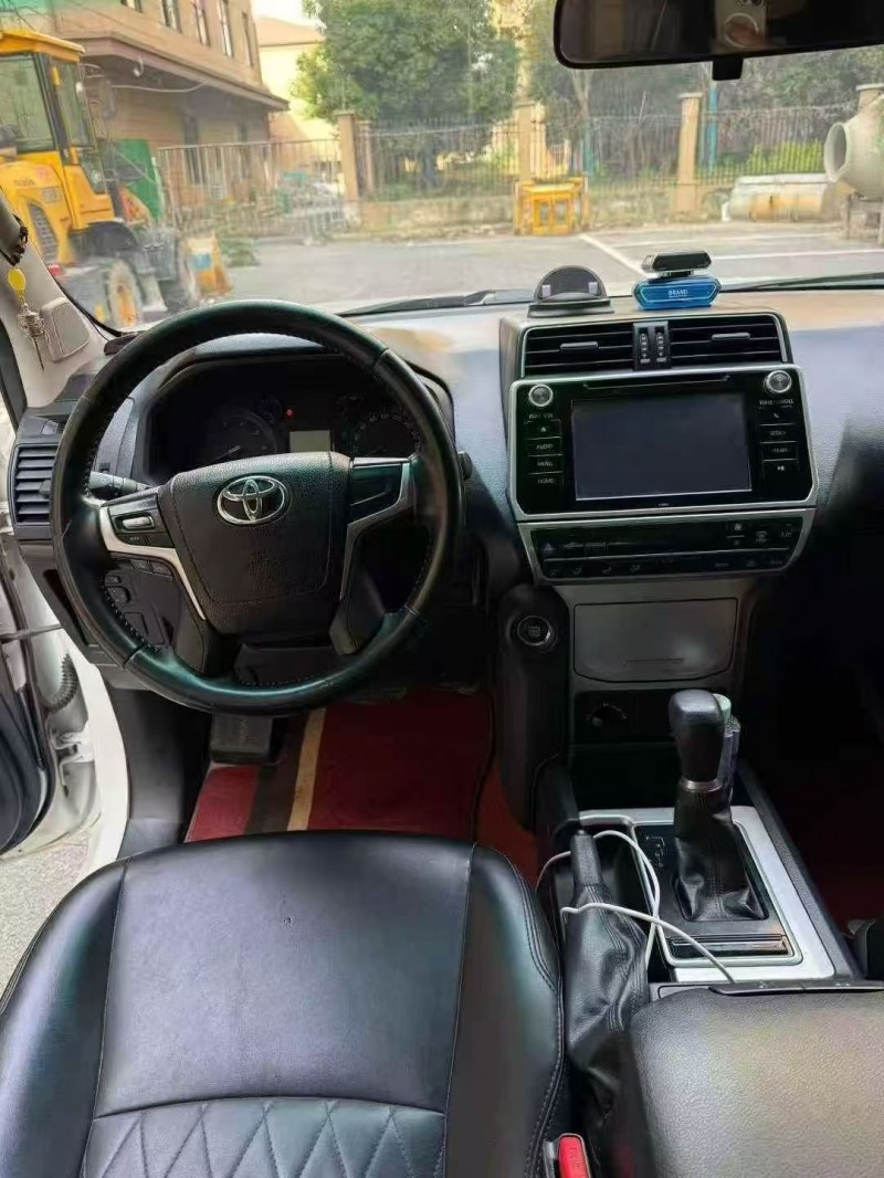 苏州20年丰田普拉多6