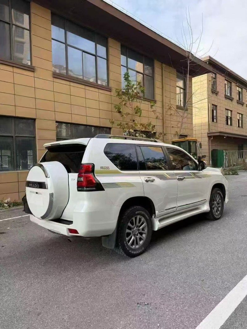 苏州20年丰田普拉多7