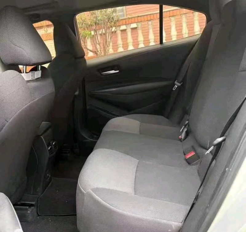 广州23年丰田雷凌5