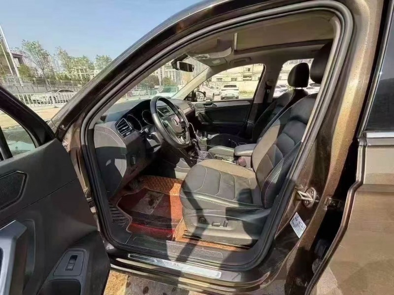 常州19年大众途观4