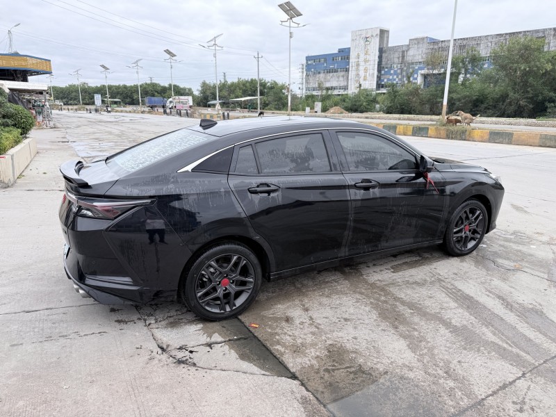 潮州22年东风奕炫8